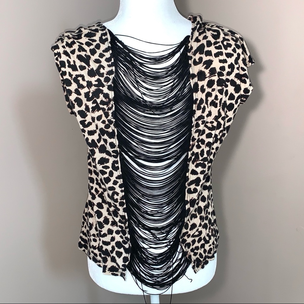 Women’s Forever 21 Cheetah Print Top